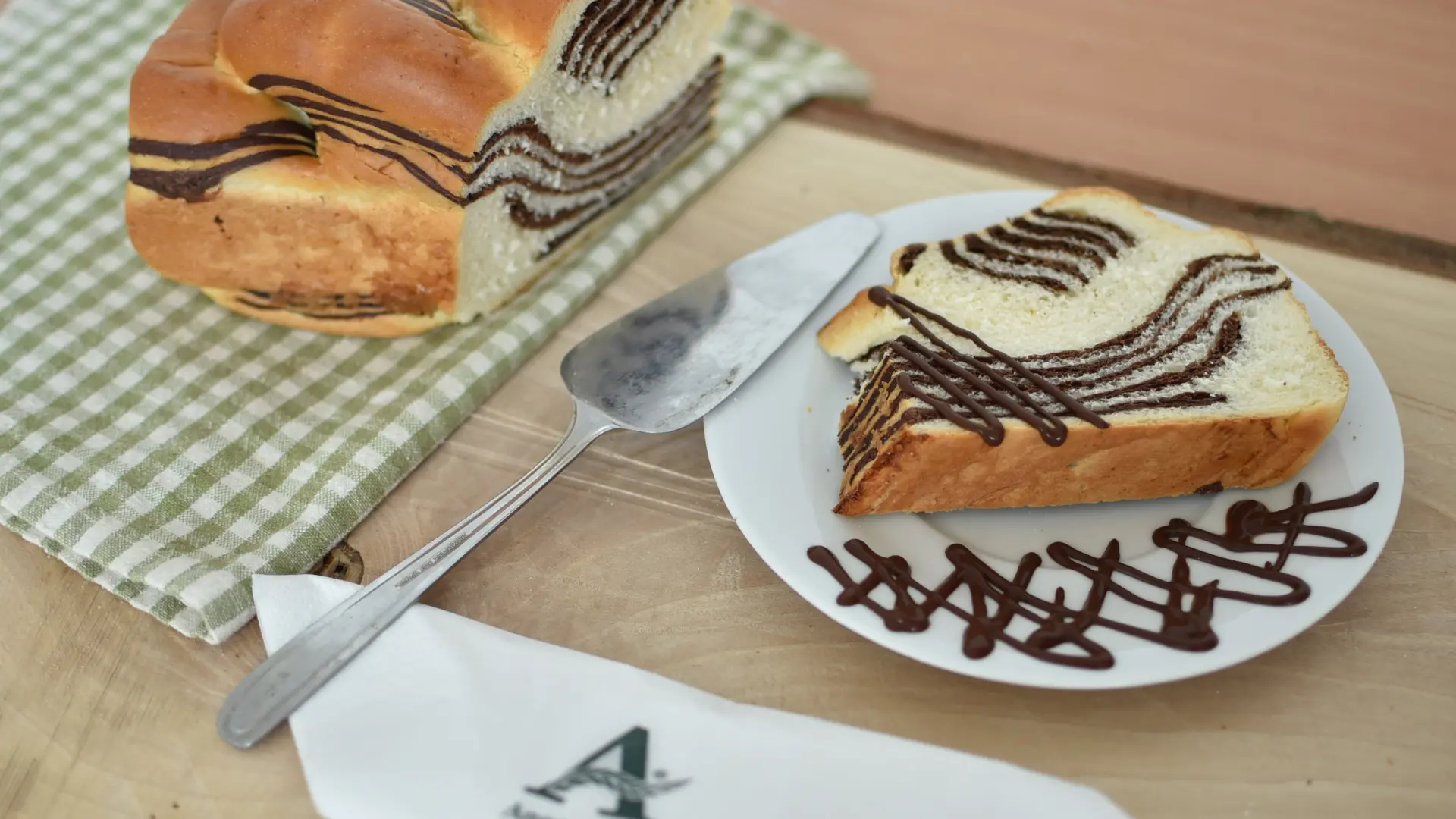 Kakaós foszlós kalács 0,5 kg (márvány kalács)