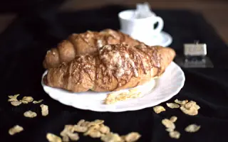 Sajtos croassan 0,1 kg 1