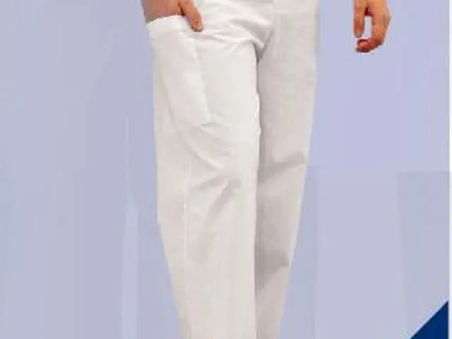 Unisex nadrág 4401 - Stefán fehér, 180g/m2, 50% pamut 50%/ polyeszter, 90C mosható.