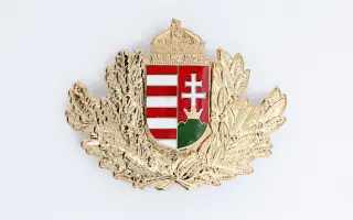 17M tűzzománcos sapkajelvény tábornoki 1